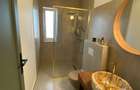 Vand casa individuala in Mo?ni?a Veche-Proprietar-100 mp -731 mp teren - 5