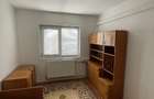 Apartament cu 3 camere decomandat în Girocului - 3