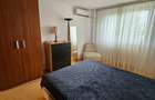 Apartament cu 3 camere decomandat în P-ța Victoriei - 2