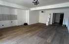 Apartament cu 4 camere decomandat în Pipera - 1