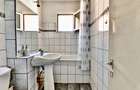 Apartament cu 3 camere decomandat în Dâmbovița - 9