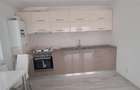 Apartament cu 3 camere nedecomandat în 1 Decembrie 1918 - 2
