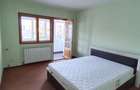 Apartament cu 3 camere semidecomandat în Podu Roș - 2