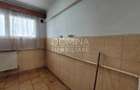 Vanzare apartament 3 camere, situat in Targu Jiu, zona centrala - 3