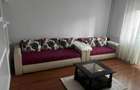 Inchiriez apartament cu 3 camere - 1