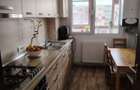 Vand apartament 3 camere in Prundu - 2