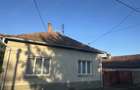 Casă cu Teren 2880 Mp în Central - 4