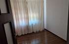 Apartament cu 3 camere decomandat în Barieră - 4