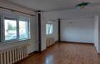 Apartament cu 4 camere decomandat în Micălaca - 10