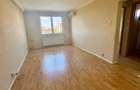 Apartament cu 3 camere semidecomandat în Crângași - 1