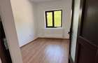 Casă cu 4 camere cu Teren 500 Mp în Tătărași - 2
