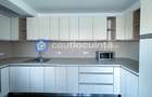 Apartament cu 3 camere decomandat în Bucureștii Noi - 2