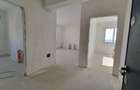 Apartament cu 3 camere decomandat în Apărătorii Patriei - 1