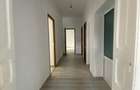 Apartament cu 5 camere decomandat în Centru Civic - 1