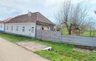 DE VANZARE Proprietate cu teren generos ?i poten?ial de dezvoltare in Teaca - 1