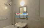 Apartament cu 2 camere decomandat în P-ța Victoriei - 28
