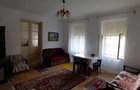 Casă cu 4 camere în Cărbunari - 3