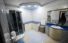 Casă cu 10 camere cu Canalizare în Central - 8