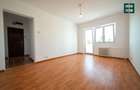 Apartament cu 3 camere semidecomandat în Aurel Vlaicu - 1