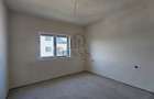 Apartament 3 camere 2 bai camara pe balcon si loc parcare Selimbar - 1