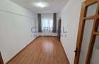 Apartament cu 3 camere în Roman - 8