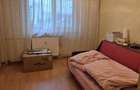 Apartament cu 3 camere decomandat în Giurgiului - 2