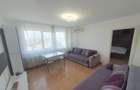 Apartament cu 3 camere semidecomandat în Tineretului - 2