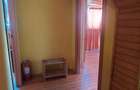 Casă cu 7 camere cu Canalizare în Barbu Văcărescu - 9