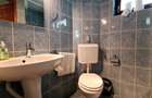 Casă individuală cu 6 camere cu Canalizare în Dobârlău - 9