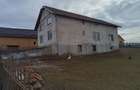 Casa demisol+2 nivele-curte 8 ari - 4