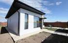 Casa Individuala - 3 camere - 2 bai - 375mp teren - 2