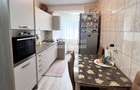 Apartament cu 3 camere în Micro 16 - 4