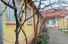 Proprietar vand casa cu gradina - 2