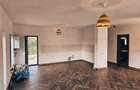 casa / vila Stefanesti , La Cheie'' , finisaje + pozitie DEOSEBITA ! - 13