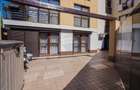 Apartament cu 3 camere decomandat în Nicolina - 17