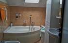 Casa de locuit cu 3 spa?ii comerciale, zona semicentrala - 10