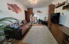 Vand Ap.3 camere Decomandat Zona Comisariat!