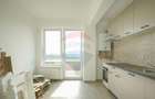 Apartament cu 2 camere decomandat în Cristian - 6