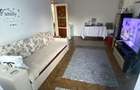 Apartament cu 3 camere decomandat în București - 12