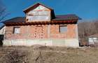 Casă cu 4 camere în Bozioru - 5