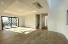 Apartament cu 4 camere decomandat în Ștefan cel Mare - 1