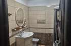 Casă cu Teren 571 Mp în Central - 3