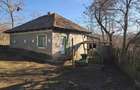 Casă cu 3 camere cu Teren 33400 Mp în Negrești - 1