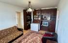 Apartament cu 3 camere semidecomandat în Podu Roș - 6