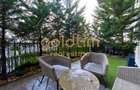 SUPERB/ GRADINA/ PARCARE - 2