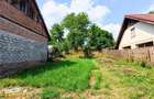 Casă cu Teren 1732 Mp în Arcuș - 16