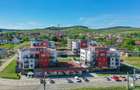 Apartament cu 3 camere decomandat în Livezeni - 1