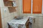 Apartament cu 3 camere decomandat în Obor - 9