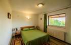 Casă individuală cu 10 camere cu Teren 1742 Mp în Central - 50