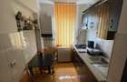 Apartament cu 3 camere de vanzare, Dealul Florilor - 8